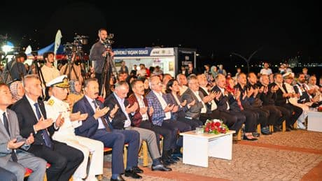 17 Ağustos'un acısı Gölcük'te yeniden hatırlandı: Acılar hala taze