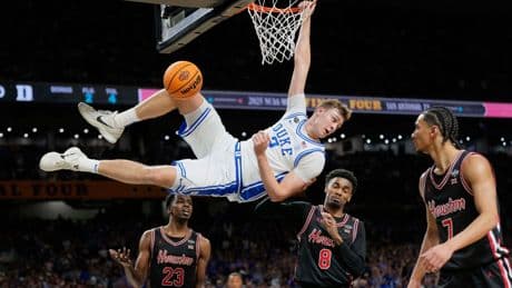 Cooper Flagg, el chico por el que varios equipos de la NBA prefieren perder sus partidos
