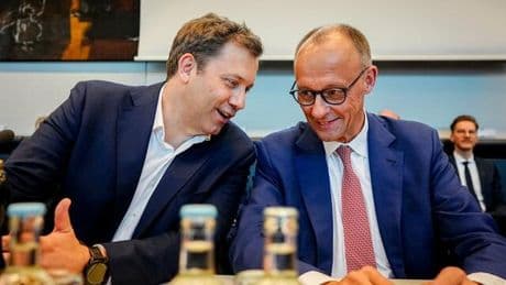 Staatsreform: Regierung will zahlreiche Sonderbeauftragte streichen