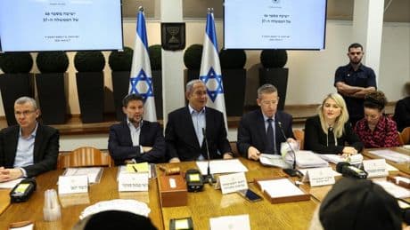 İsrail Basını: Netanyahu, Gazze'yi ilhak planını kabineye sundu