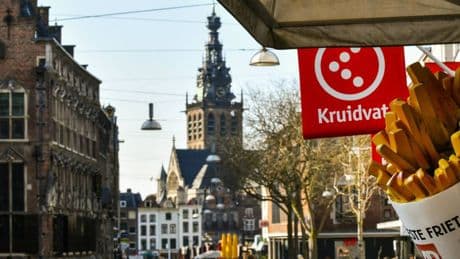 „Feuchter Traum der moralischen Elite“: Nimwegen verbannt „fossile Werbung“ aus dem Stadtbild