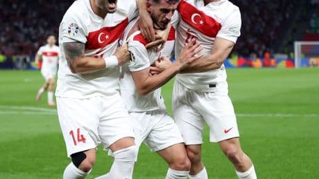 A Milli Takım'da şok sakatlık!