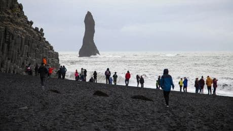 Reynisfjara: Mädchen aus Deutschland an isländischem Strand ertrunken
