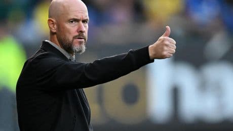 Erik ten Hag is even terug in Nederland en klopt Fortuna Sittard met Bayer Leverkusen