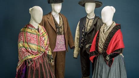 El Museo del Traje vuelve a sus 'Raíces' rescatando la mejor indumentaria tradicional española