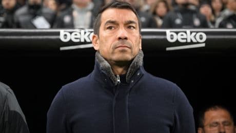 Giovanni van Bronckhorst'tan Leeds United yanıtı!