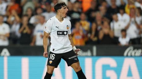 Osasuna y Valencia buscan su primera victoria