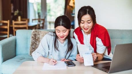 Parents of children between two ages urged to 'tell HMRC' or lose cash