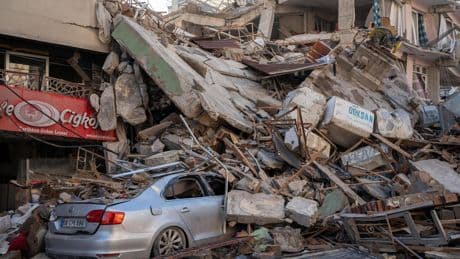 Seismologie: Wie groß ist die Gefahr durch Erdbeben am Mittelmeer?