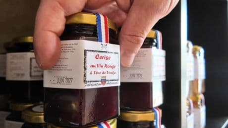 Alerte sur le prix des confitures: "Au bout d'un moment, je vais devoir arrêter certaines recettes..."