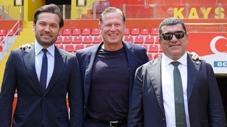 Transfer tahtasını açan Kayserispor, 8 yeni oyuncusunun lisansını çıkardı