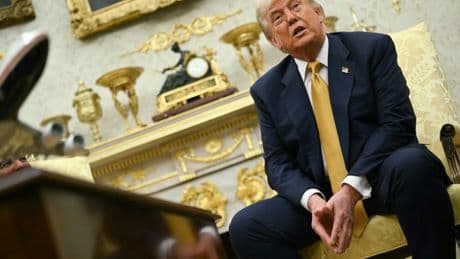 Donald Trump menace (puis temporise) sur le sort du président de la Fed, secouant les marchés