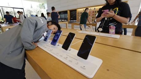 Smartphone, le novità più attese in arrivo a settembre 2025 (tra cui l'iPhone 17)