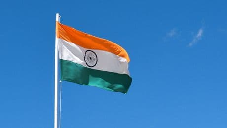 Hindistan, ABD'den silah ithalatını askıya aldı