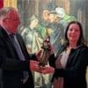 Acquise sans autorisation, une statuette en ivoire de Jeanne d’Arc saisie et donnée à un musée