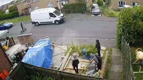 CCTV captures three Edinburgh teen hoods 'attempting to steal' motorbike