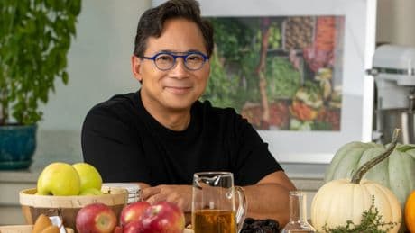 William Li, médico de Harvard: "Cuando comes lentejas en España tu microbiota se pone feliz y reduce la inflamación"