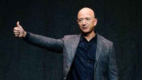Jeff Bezos, cos'è il "puttering" la tecnica dietro il successo dell'uomo più ricco del mondo: così è nata Amazon