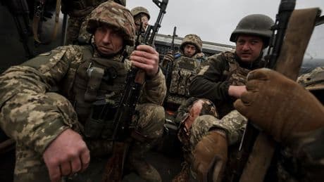 Ab Sommer - Dänemark schickt Soldaten für Training in Ukraine