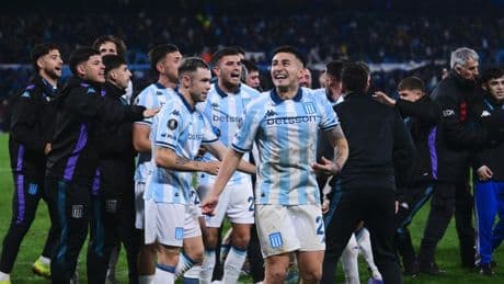 Racing vibró en una noche de Copa tan loca como mágica