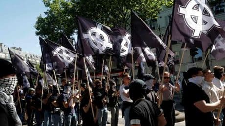 Extrême droite : l’autorisation de défilé du 10 mai en question