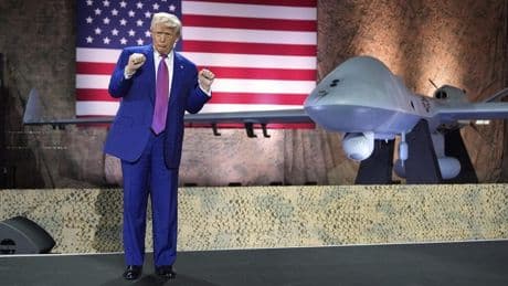 Donald Trump dans le Golfe: gros contrats, frustrations et accusation de corruption