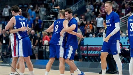 EM-Favorit Serbien ist raus - Was für eine Basketball-Sensation!