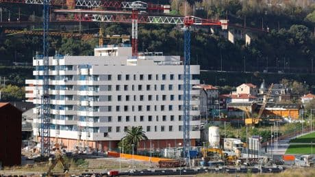 El precio de la vivienda no cede y podría subir hasta un 9% en 2025