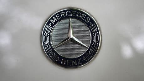 Vor 50 Jahren: Mercedes bringt Funktion ins Auto, die heute unersetzlich ist