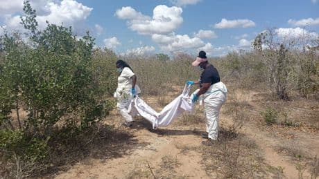 Police in Kenya begin exhuming shallow graves of suspected victims of religious cult