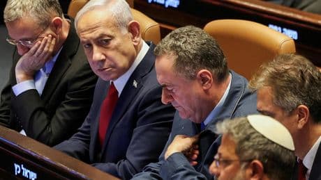 Netanyahu ignora las presiones de la cúpula militar israelí para detener la guerra y se lanza a la conquista "total" de Gaza