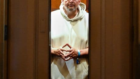 Former Fetterman Aide Expressed Concern to Doctor About Senator’s Mental Health