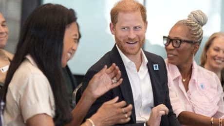 Prince Harry finishes UK visit with tribute to Diana before US return