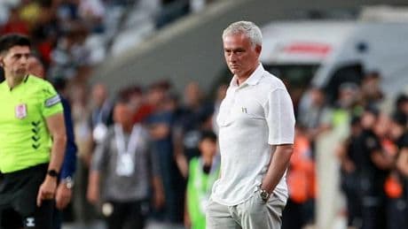 Jose Mourinho, Fenerbahçe’den ayrılan oyuncuları açıkladı