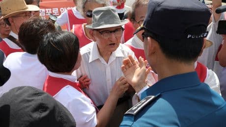 95-year-old former North Korean soldier in South campaigns to be sent to the North