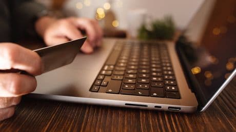 Onlineshop wird nach Insolvenz verkauft: Neuer Besitzer ist eine große Überraschung