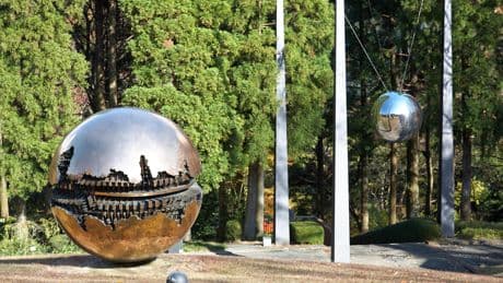Décès du sculpteur italien Arnaldo Pomodoro à la veille de ses 99 ans