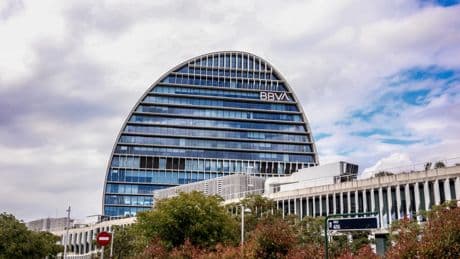 La nueva promoción de BBVA dirigida a los nuevos clientes jóvenes que se abran una cuenta &#039;online&#039;