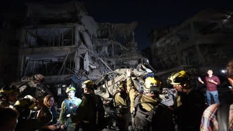 İran'dan İsrail'e misilleme saldırıları: 3 kişi öldü, 173 kişi yaralandı