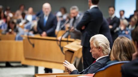 Kiesraad ziet woensdag 29 oktober als eerste reële optie voor Tweede Kamerverkiezingen