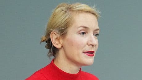 „Die größte Gefahr für Deutschland sind Konservative wie Weimer“, sagt die Linken-Chefin