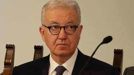 Stretta di Mantovano: via scorta 007 a ex premier. Ira di Renzi