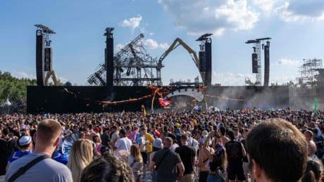 Tomorrowland se recupera de las llamas en tiempo récord gracias a Metallica