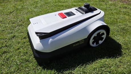 Er bremst auch für Igel: Ecovacs Goat A3000 LiDAR im Test