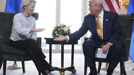 Trump y Von de Leyen llegan a un acuerdo: el arancel de EEUU a Europa será del 15%
