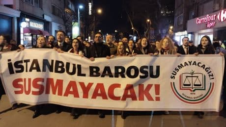 30 uluslararası kurumundan İstanbul Barosu tepkisi: Avukatlık mesleğine yönelik saldırılar kabul edilemez
