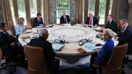 Donald Trump, ciclone sul G7: «Teheran deve dialogare, un errore escludere Putin»