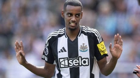 What Liverpool’s Darwin Nunez sale means for Alexander Isak pursuit