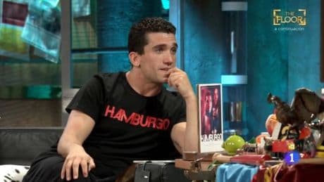 Jaime Lorente anuncia que se casa: &quot;Queremos estar sin tener relaciones&quot;