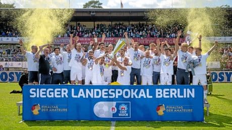 BFC Dynamo und Eintracht Mahlsdorf | Berliner Landespokalfinale: Die senile Ballflucht der Dorfkicker
